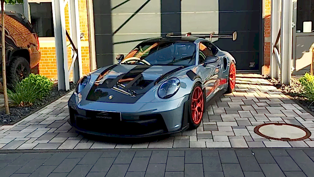 Porsche 992 GT3 RS_Hero